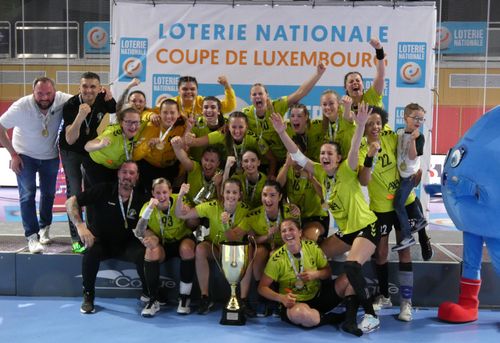 Handball Käerjeng heescht de Gewënner vun der Loterie Nationale Coupe de Luxembourg bei de Fraen