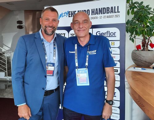 Paul Nesser als Delegué op der M19 EHF Euro a Kroatien