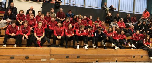 U16 Meedercher, U17 an U19 Jongen um Sauerland Cup zu Menden (D)