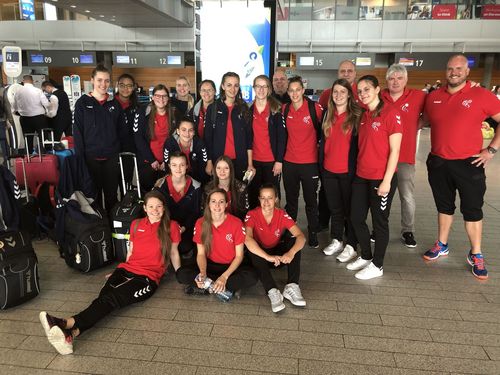 Eis Damme Nationalequippe um Wee fir a Griichenland