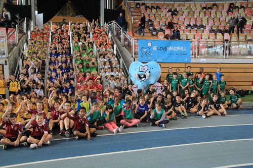 "We love handball" Dag an der Coque