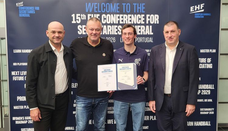 D'FLH huet d'Christensen Grassroots Charta ënnerschriwwen